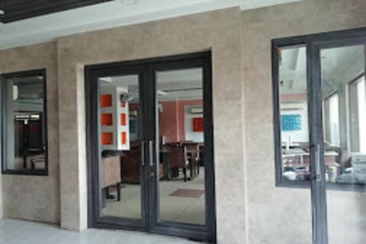 Hotel Park Regency Gorakhpur Dış mekan fotoğraf
