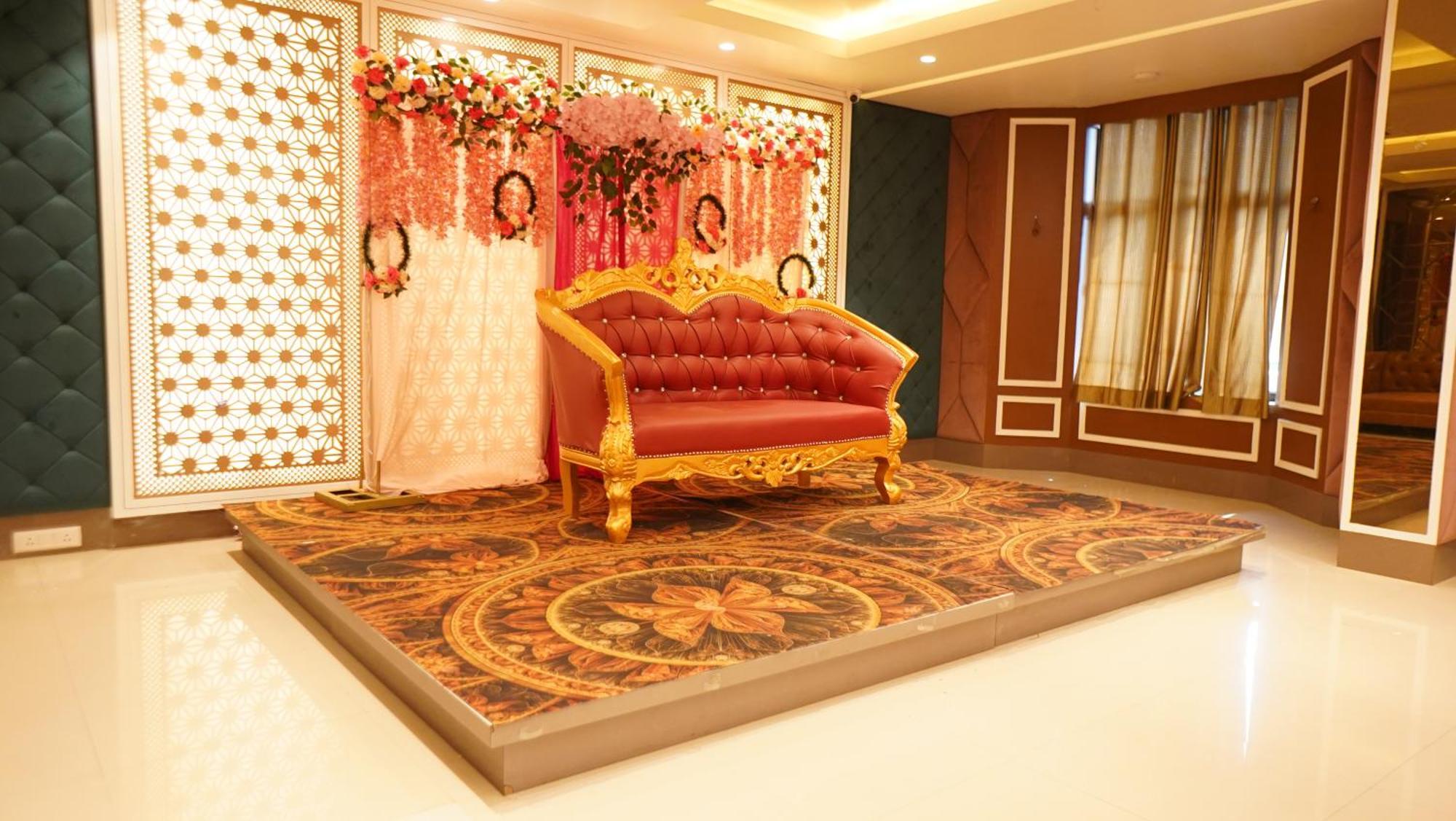 Hotel Park Regency Gorakhpur Dış mekan fotoğraf