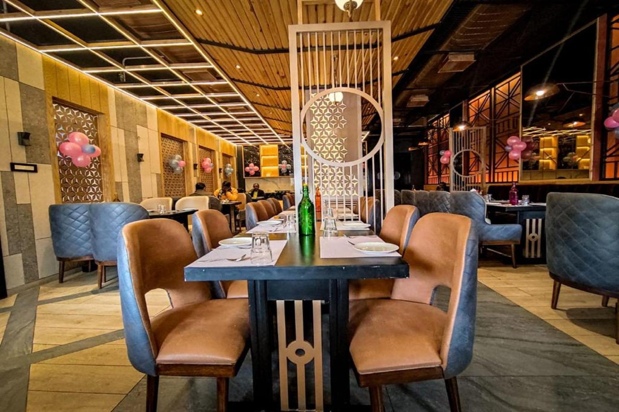 Hotel Park Regency Gorakhpur Dış mekan fotoğraf